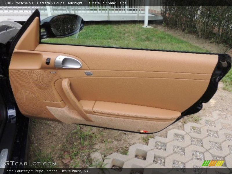 Door Panel of 2007 911 Carrera S Coupe