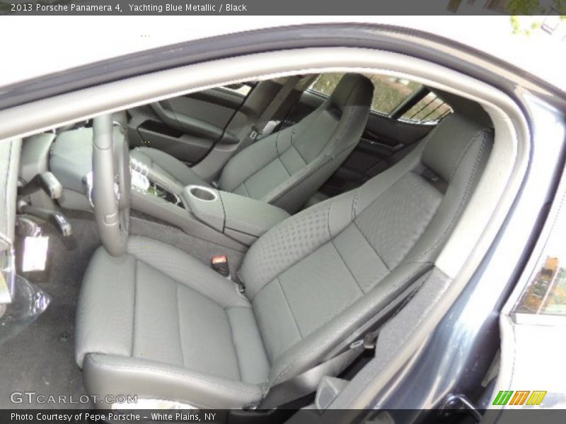 Front Seat of 2013 Panamera 4