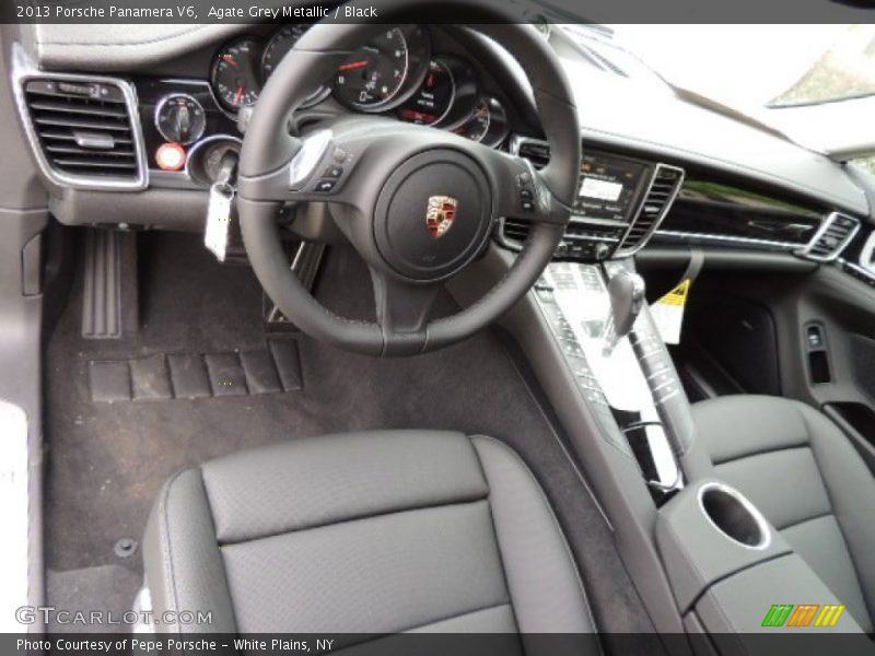 Agate Grey Metallic / Black 2013 Porsche Panamera V6