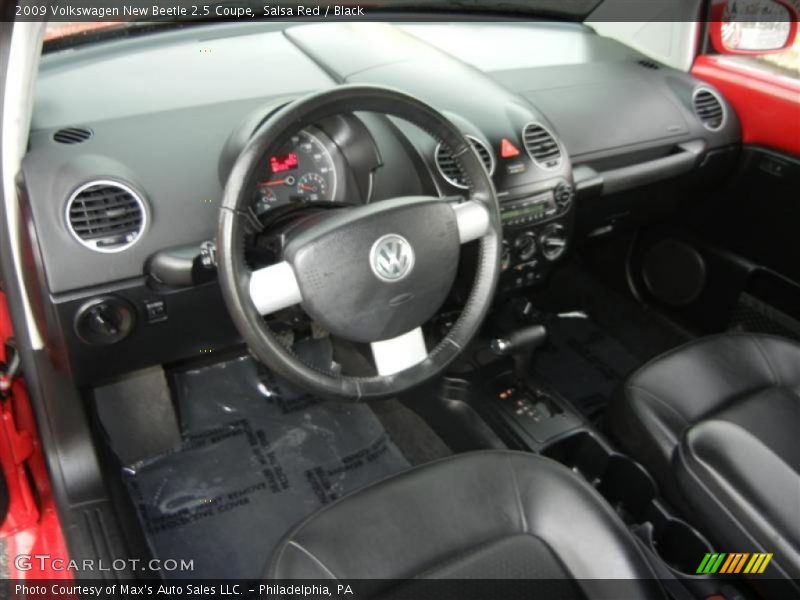 Salsa Red / Black 2009 Volkswagen New Beetle 2.5 Coupe