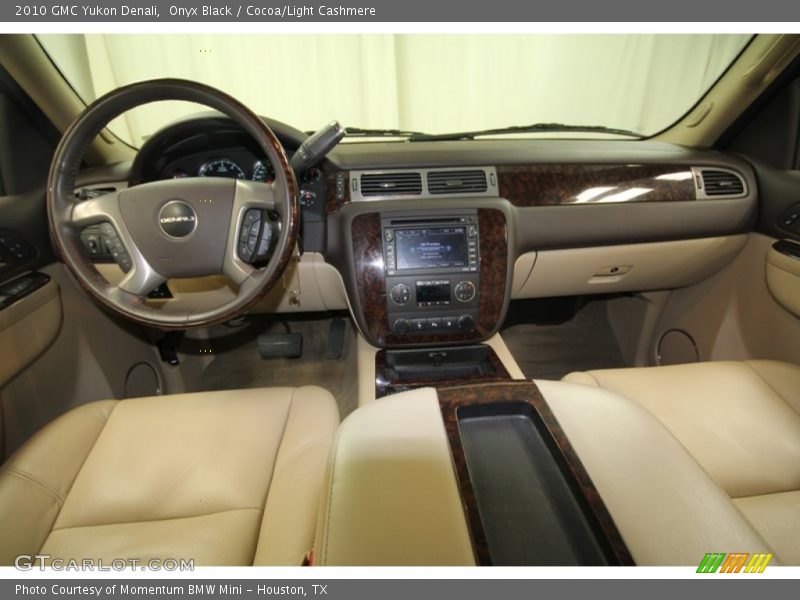 Onyx Black / Cocoa/Light Cashmere 2010 GMC Yukon Denali