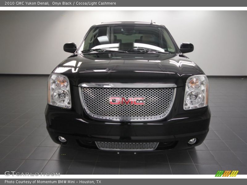 Onyx Black / Cocoa/Light Cashmere 2010 GMC Yukon Denali