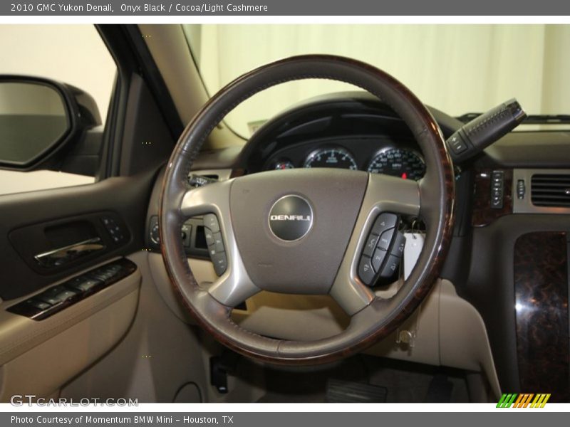 Onyx Black / Cocoa/Light Cashmere 2010 GMC Yukon Denali