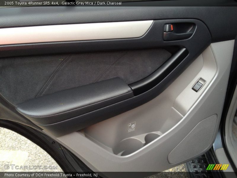 Galactic Gray Mica / Dark Charcoal 2005 Toyota 4Runner SR5 4x4