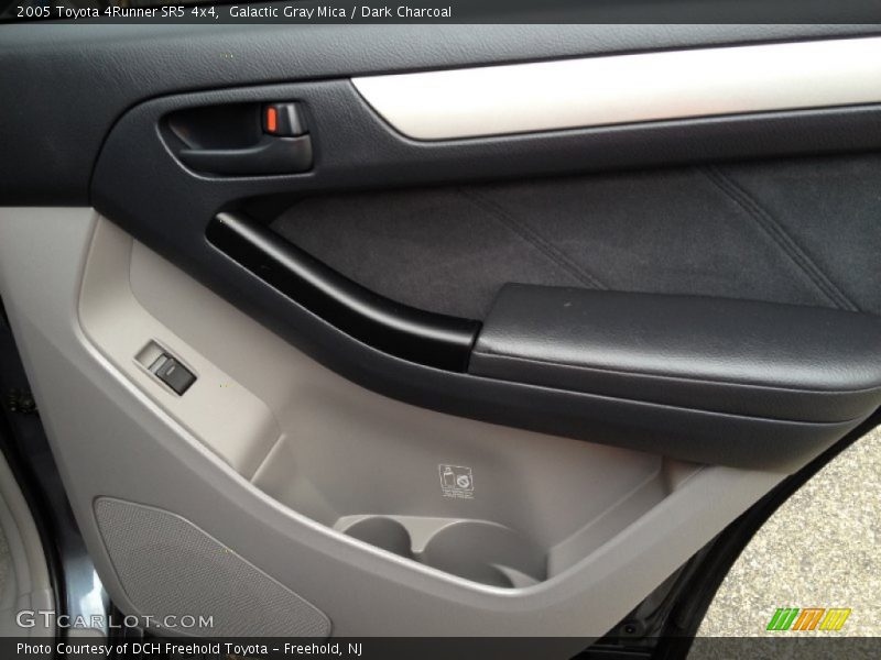 Galactic Gray Mica / Dark Charcoal 2005 Toyota 4Runner SR5 4x4