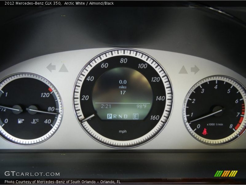 Arctic White / Almond/Black 2012 Mercedes-Benz GLK 350