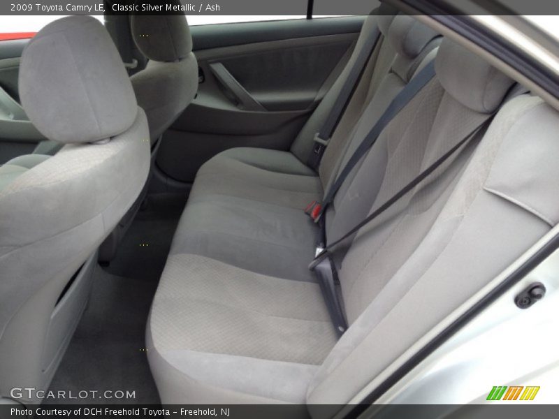 Classic Silver Metallic / Ash 2009 Toyota Camry LE