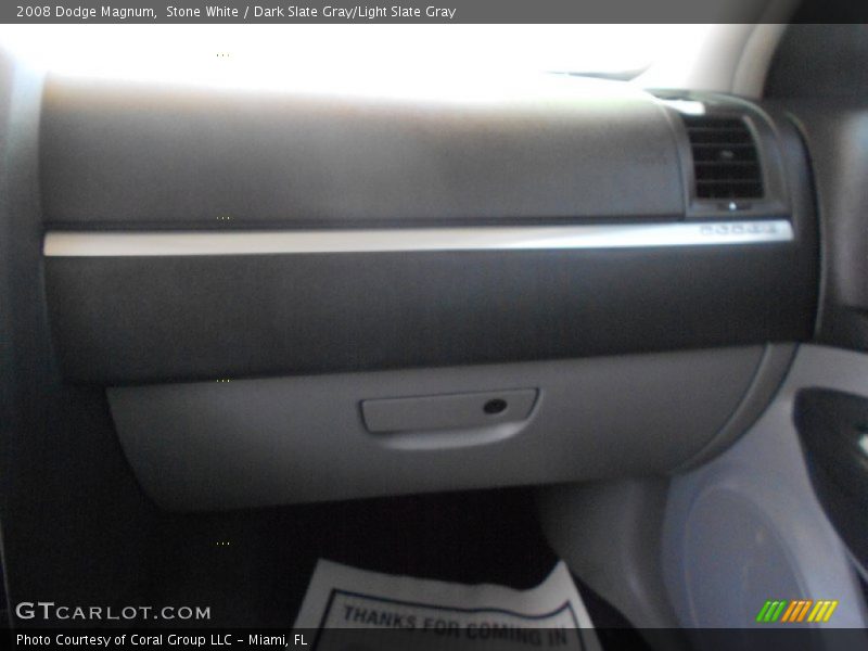 Stone White / Dark Slate Gray/Light Slate Gray 2008 Dodge Magnum