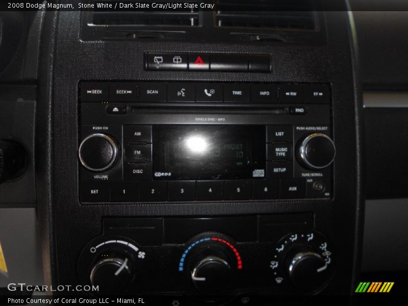 Stone White / Dark Slate Gray/Light Slate Gray 2008 Dodge Magnum