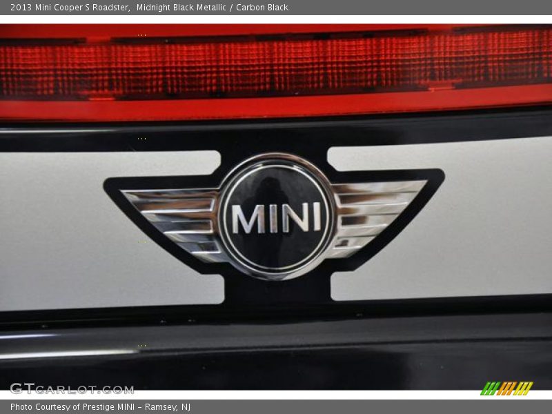  2013 Cooper S Roadster Logo