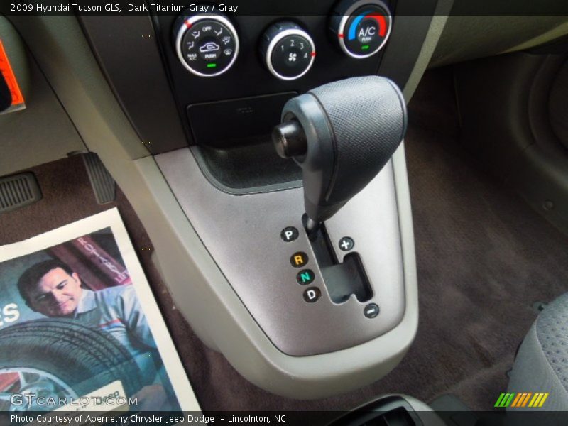 Dark Titanium Gray / Gray 2009 Hyundai Tucson GLS