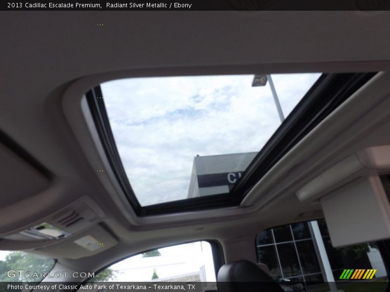 Sunroof of 2013 Escalade Premium