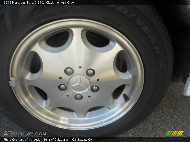 Glacier White / Gray 1998 Mercedes-Benz C 230