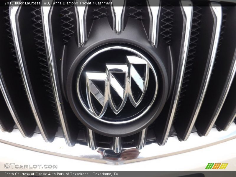 Buick crest - 2013 Buick LaCrosse FWD
