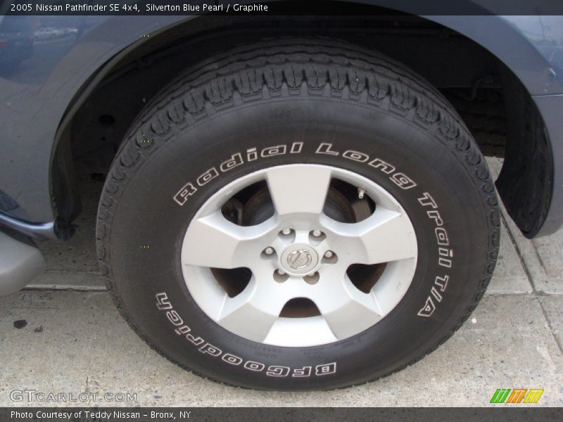 Silverton Blue Pearl / Graphite 2005 Nissan Pathfinder SE 4x4