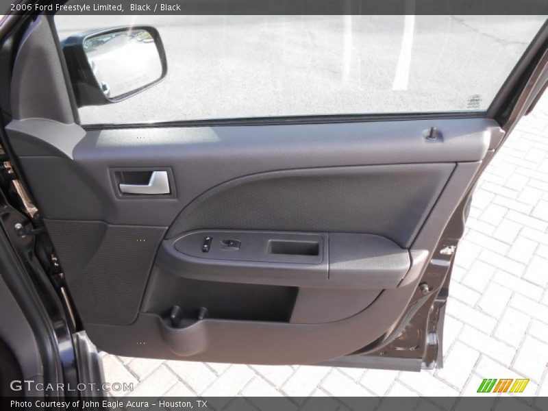 Black / Black 2006 Ford Freestyle Limited