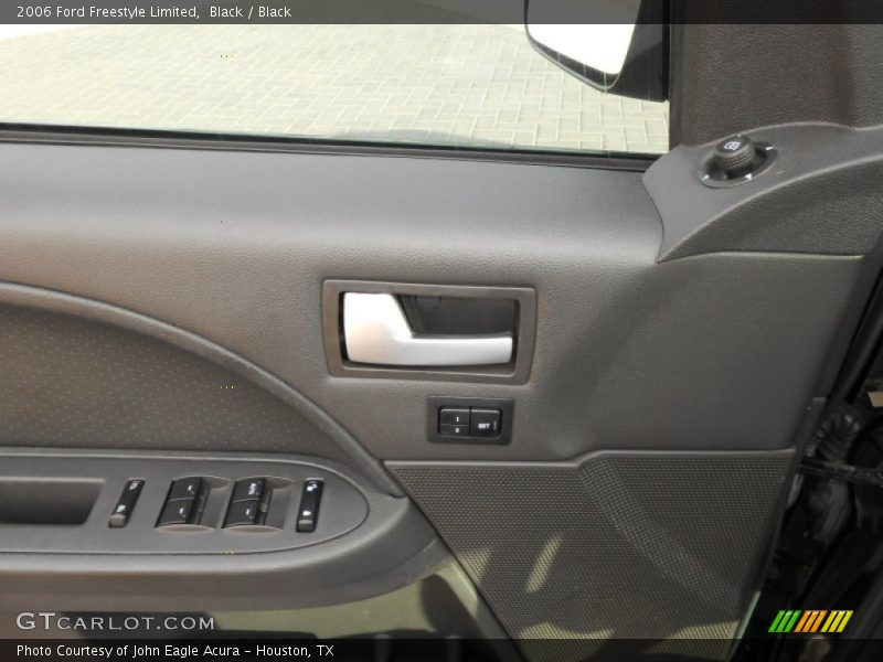 Black / Black 2006 Ford Freestyle Limited