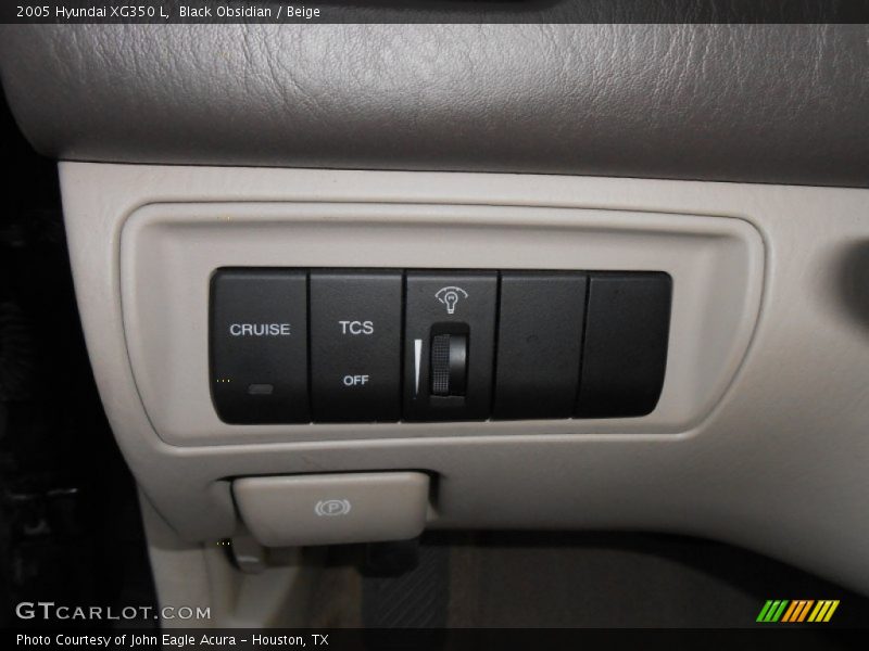 Black Obsidian / Beige 2005 Hyundai XG350 L