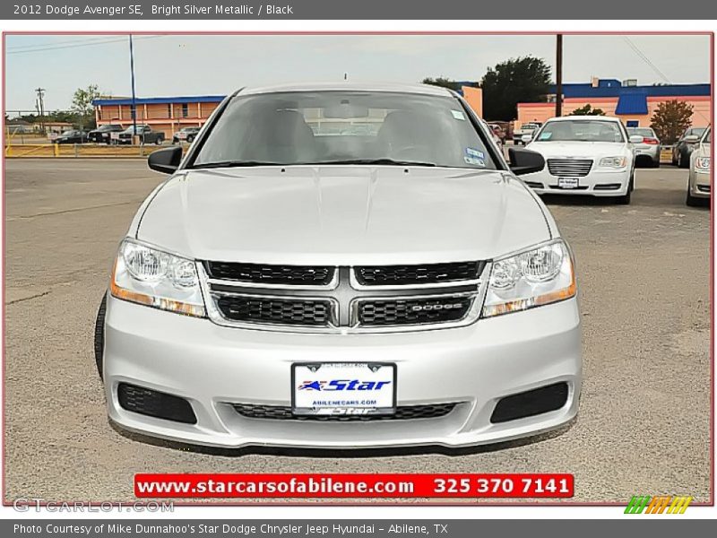 Bright Silver Metallic / Black 2012 Dodge Avenger SE