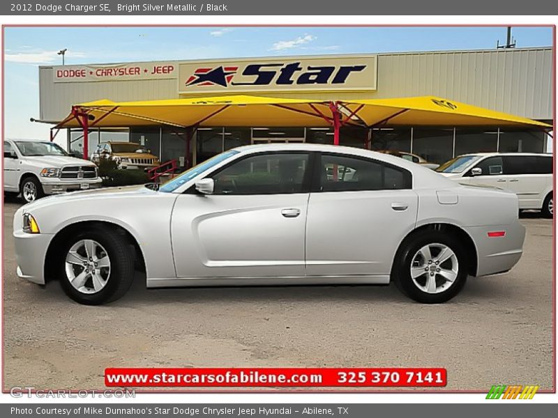 Bright Silver Metallic / Black 2012 Dodge Charger SE
