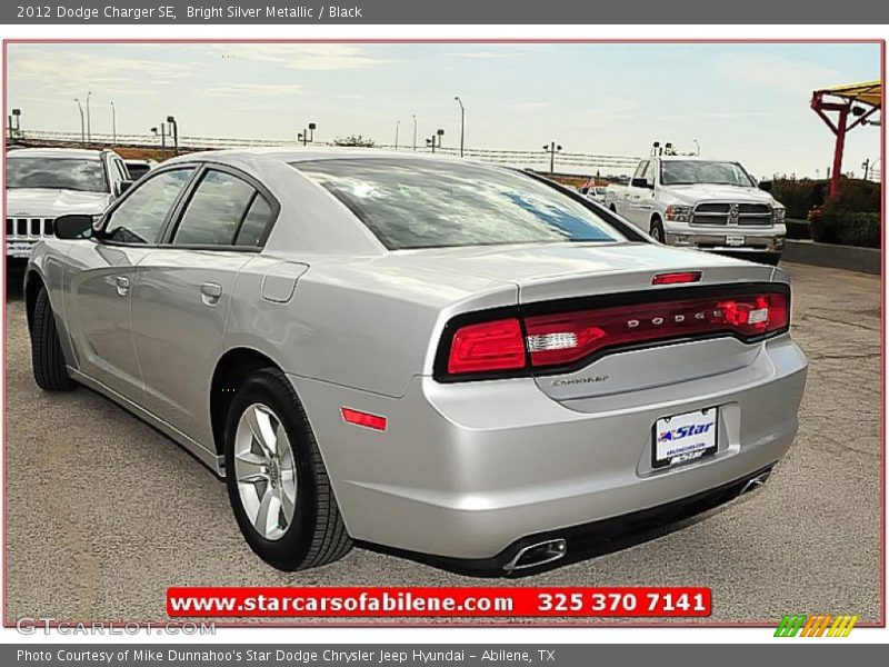 Bright Silver Metallic / Black 2012 Dodge Charger SE