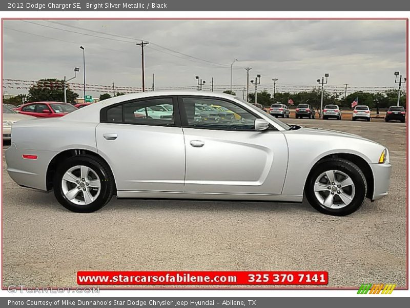 Bright Silver Metallic / Black 2012 Dodge Charger SE