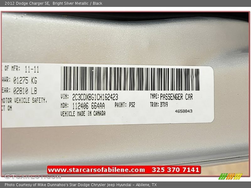 Bright Silver Metallic / Black 2012 Dodge Charger SE