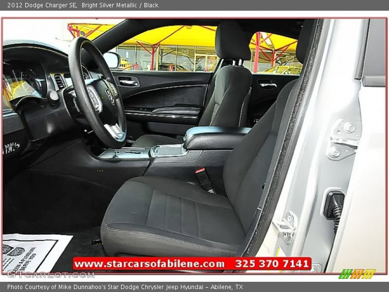 Bright Silver Metallic / Black 2012 Dodge Charger SE