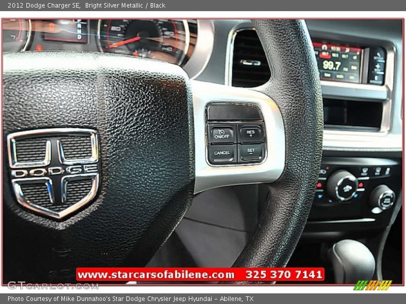 Bright Silver Metallic / Black 2012 Dodge Charger SE