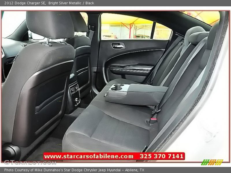 Bright Silver Metallic / Black 2012 Dodge Charger SE