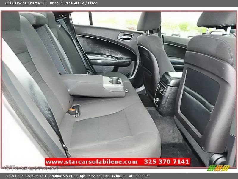 Bright Silver Metallic / Black 2012 Dodge Charger SE