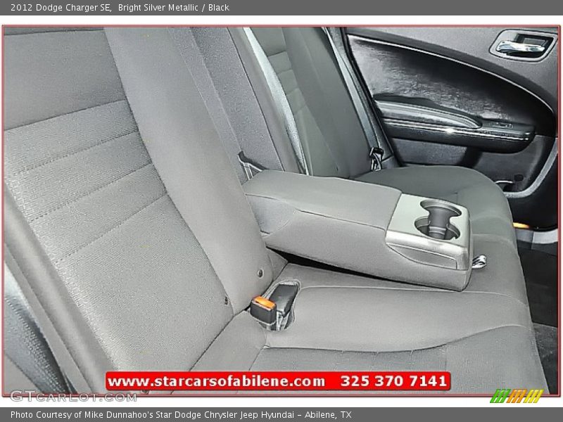 Bright Silver Metallic / Black 2012 Dodge Charger SE