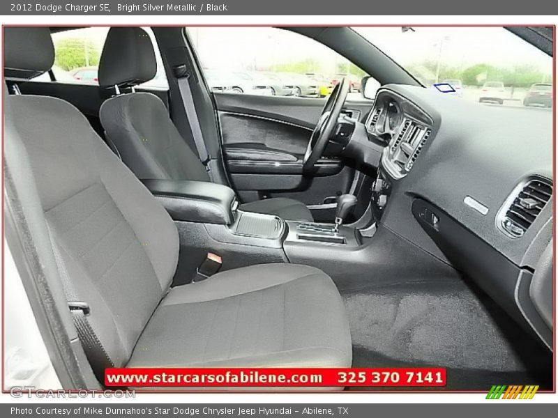 Bright Silver Metallic / Black 2012 Dodge Charger SE