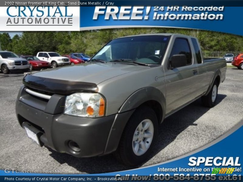 Sand Dune Metallic / Gray 2002 Nissan Frontier XE King Cab