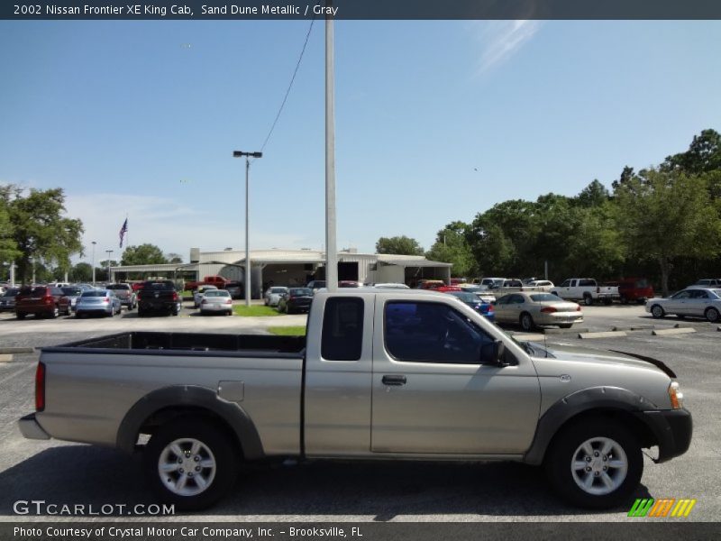 Sand Dune Metallic / Gray 2002 Nissan Frontier XE King Cab