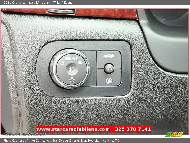 Summit White / Ebony 2011 Chevrolet Impala LT