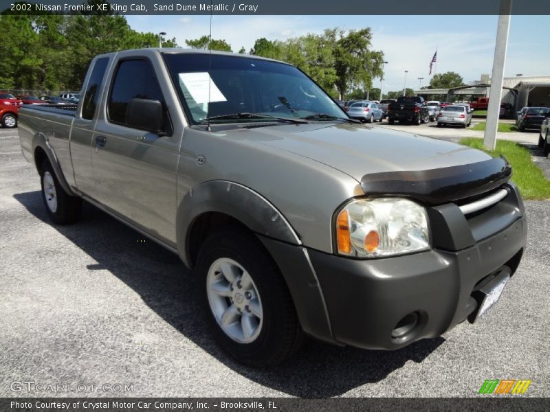 Sand Dune Metallic / Gray 2002 Nissan Frontier XE King Cab