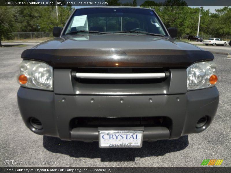 Sand Dune Metallic / Gray 2002 Nissan Frontier XE King Cab