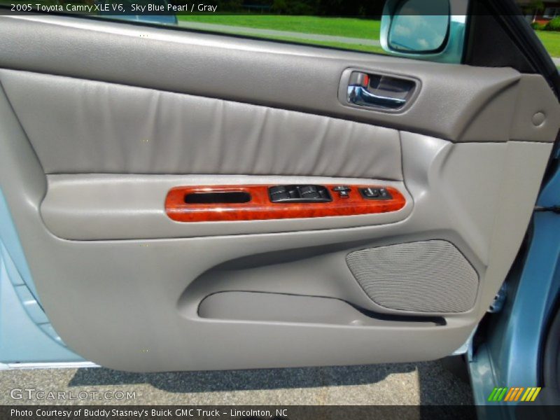 Door Panel of 2005 Camry XLE V6