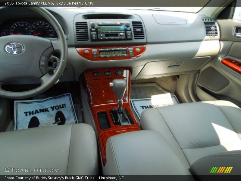 Sky Blue Pearl / Gray 2005 Toyota Camry XLE V6