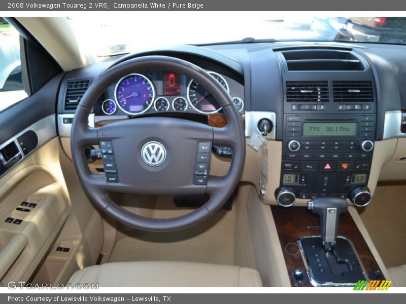 Campanella White / Pure Beige 2008 Volkswagen Touareg 2 VR6