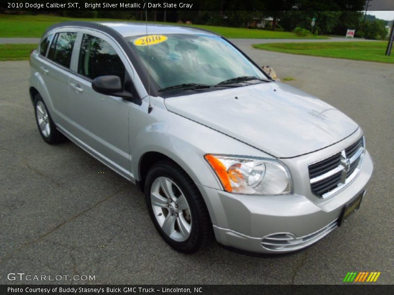 Bright Silver Metallic / Dark Slate Gray 2010 Dodge Caliber SXT