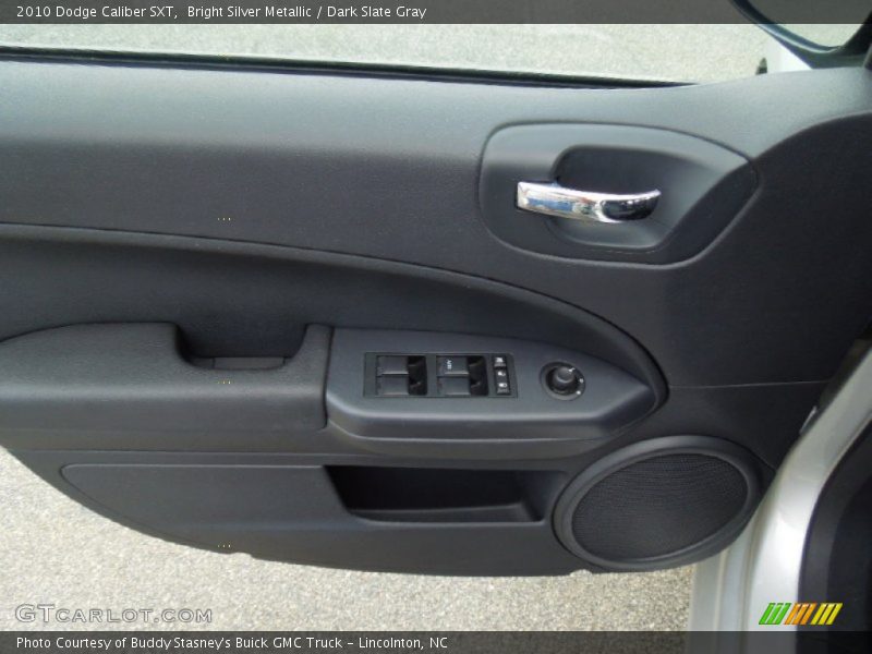 Bright Silver Metallic / Dark Slate Gray 2010 Dodge Caliber SXT