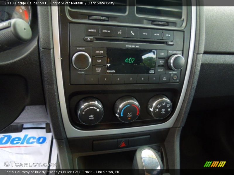 Bright Silver Metallic / Dark Slate Gray 2010 Dodge Caliber SXT