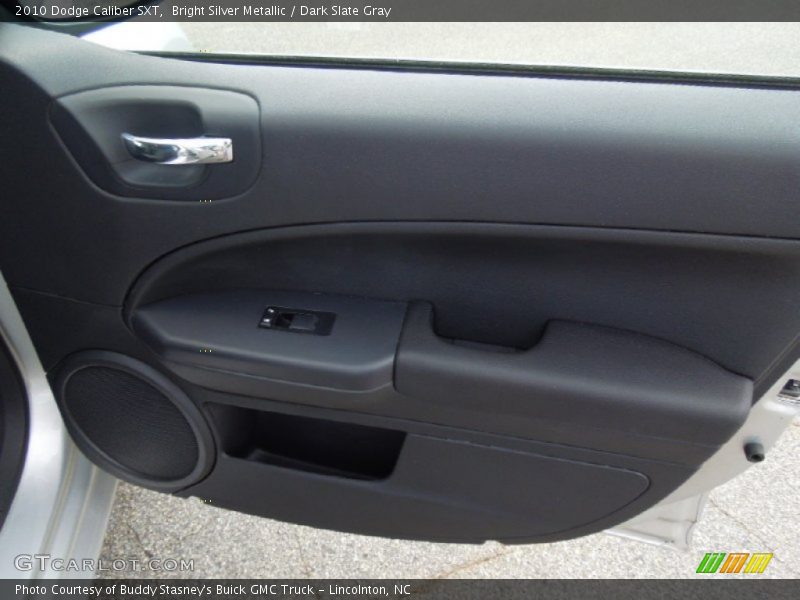 Bright Silver Metallic / Dark Slate Gray 2010 Dodge Caliber SXT