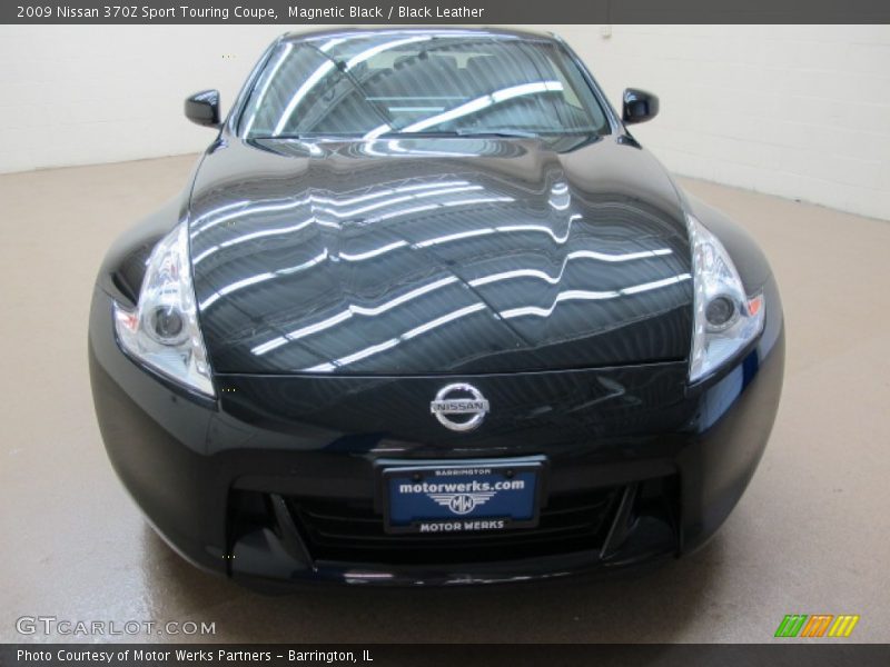 Magnetic Black / Black Leather 2009 Nissan 370Z Sport Touring Coupe