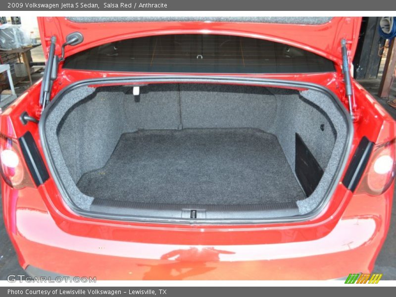  2009 Jetta S Sedan Trunk