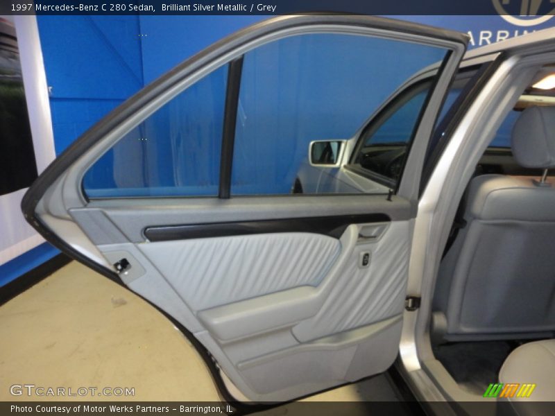 Brilliant Silver Metallic / Grey 1997 Mercedes-Benz C 280 Sedan