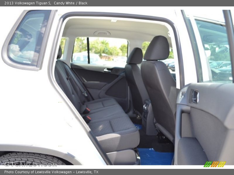 Candy White / Black 2013 Volkswagen Tiguan S