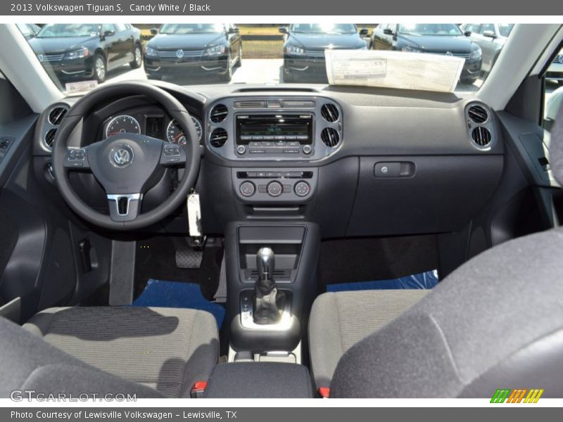 Candy White / Black 2013 Volkswagen Tiguan S